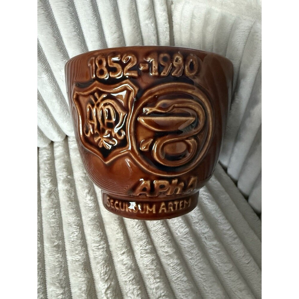 Vintage 1990 Schering Corp APhA Pharmacy Ceramic Cup Mortar Secundum Artem
